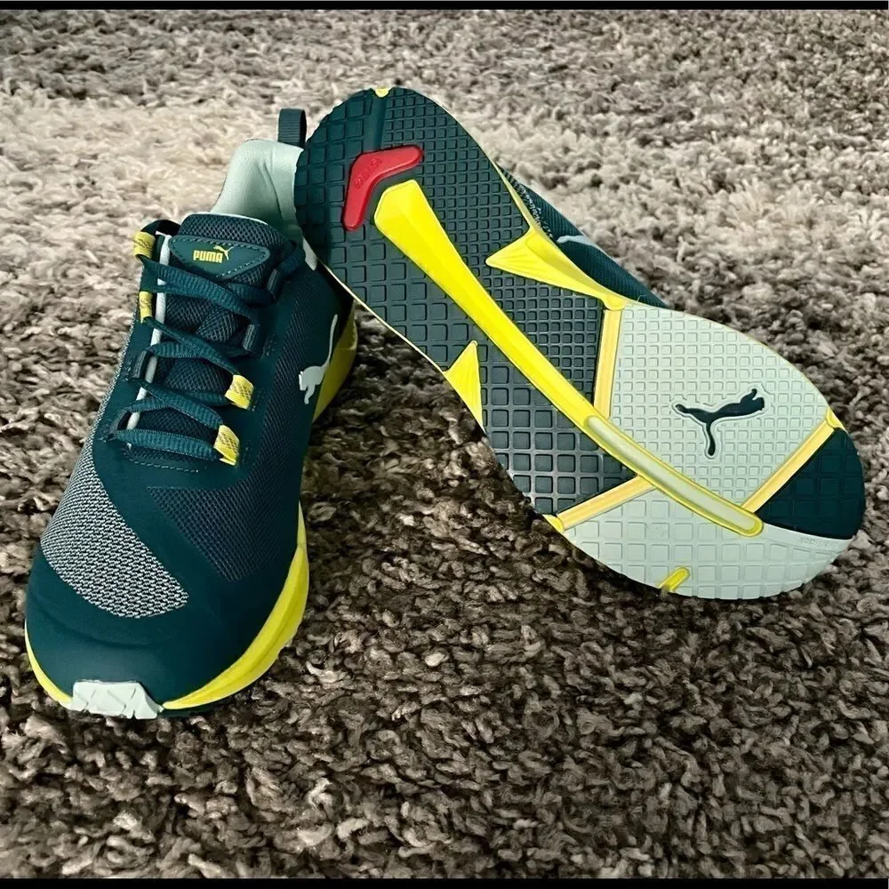 NWOB PUMA Ignite XT Sneakers